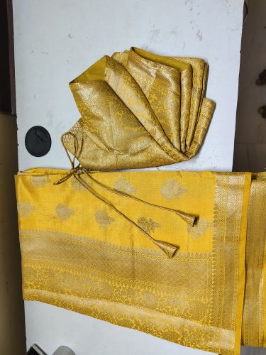 light weight banaras Saree
