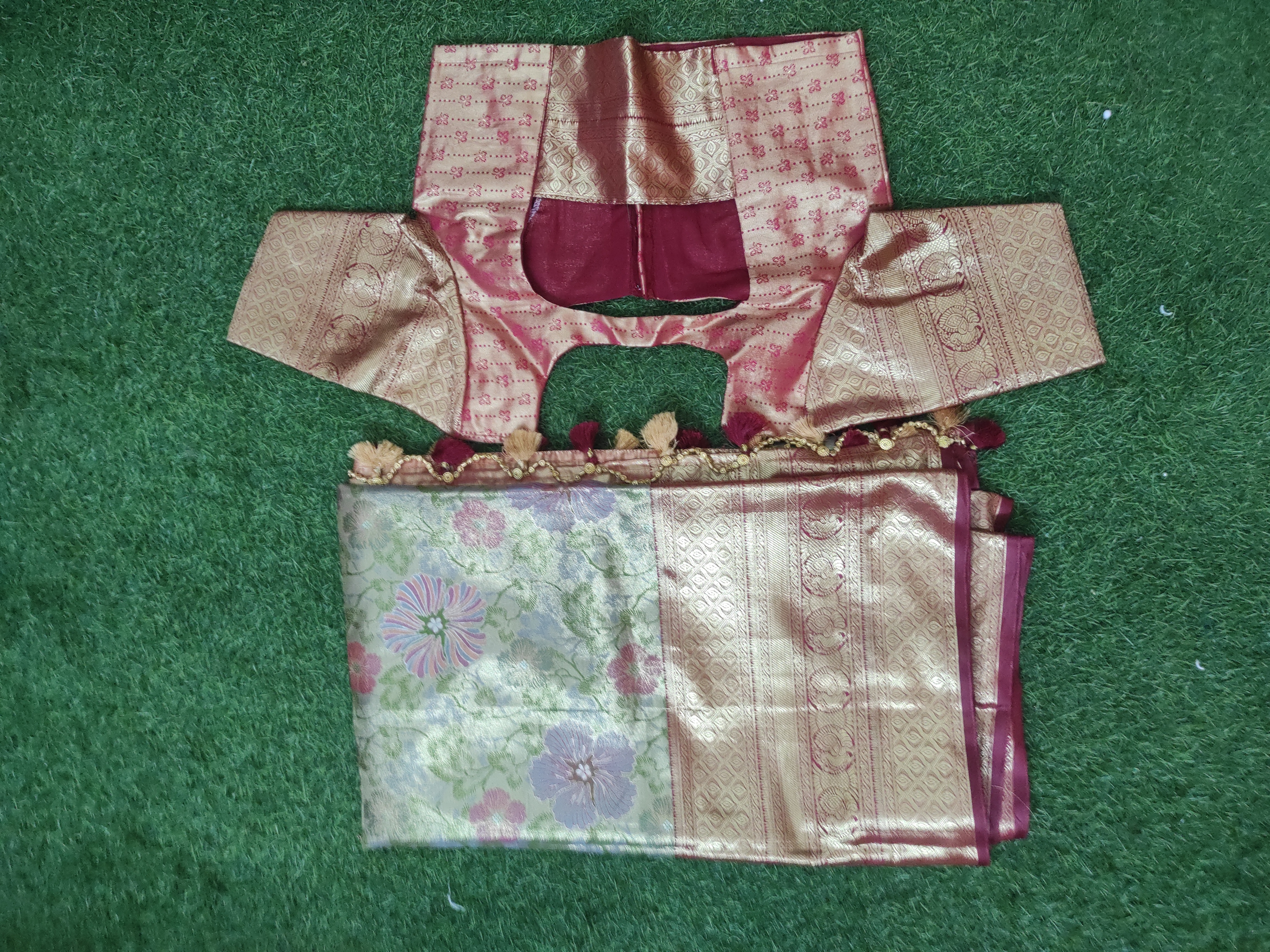 Semi pattu saree Saree