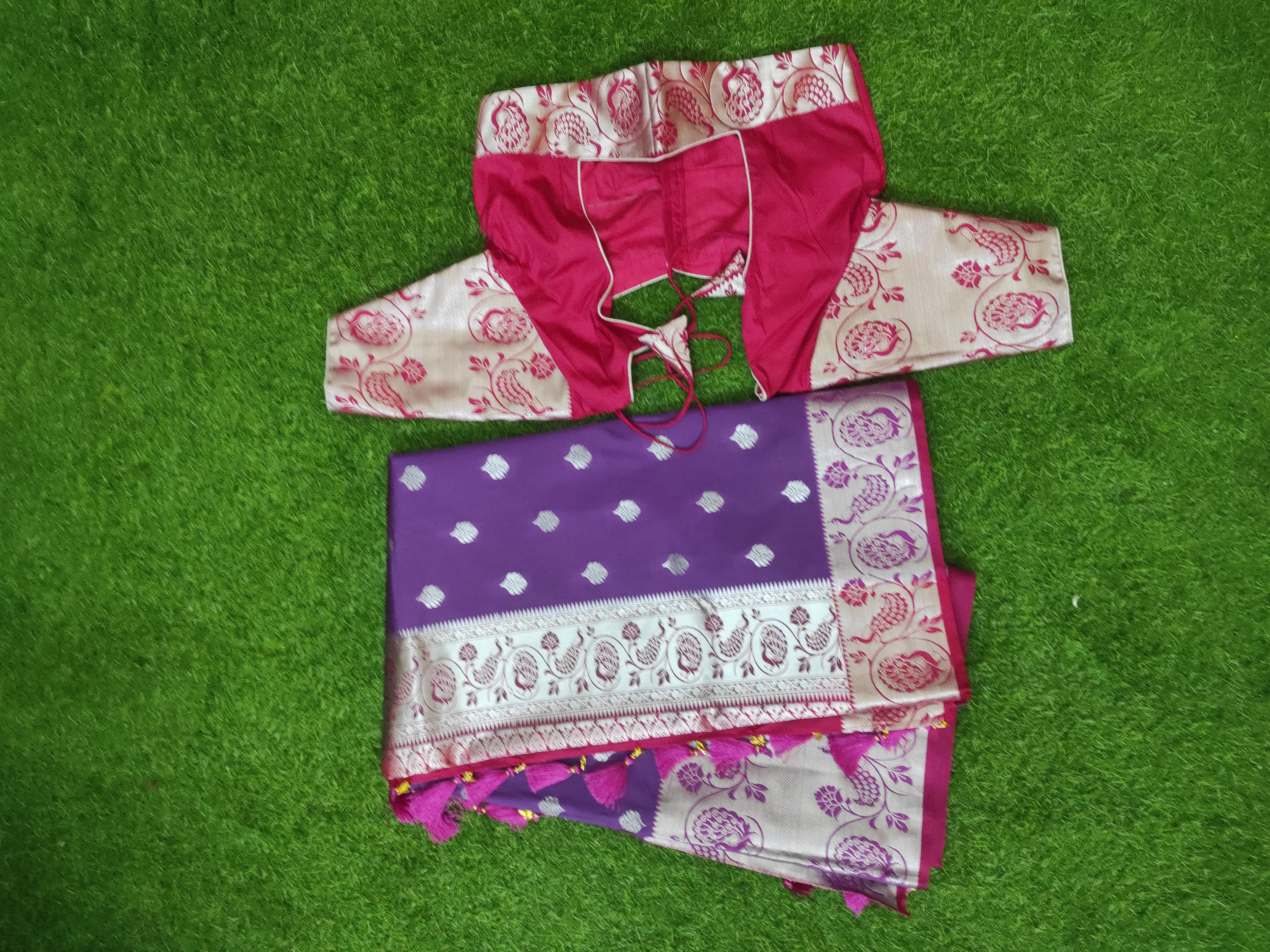Semi Kanchi pattu saree Saree