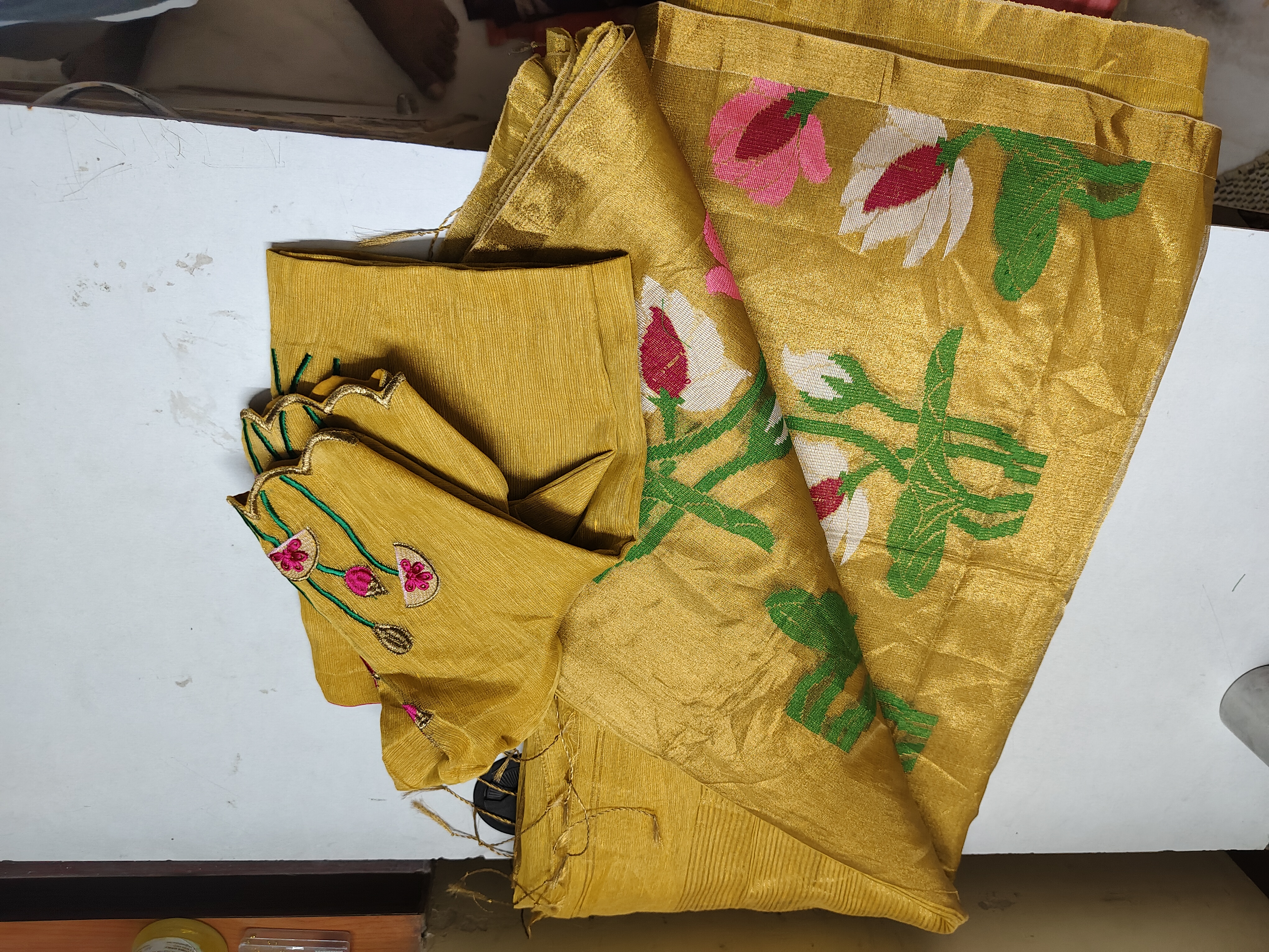 pure tissue jamdani Saree