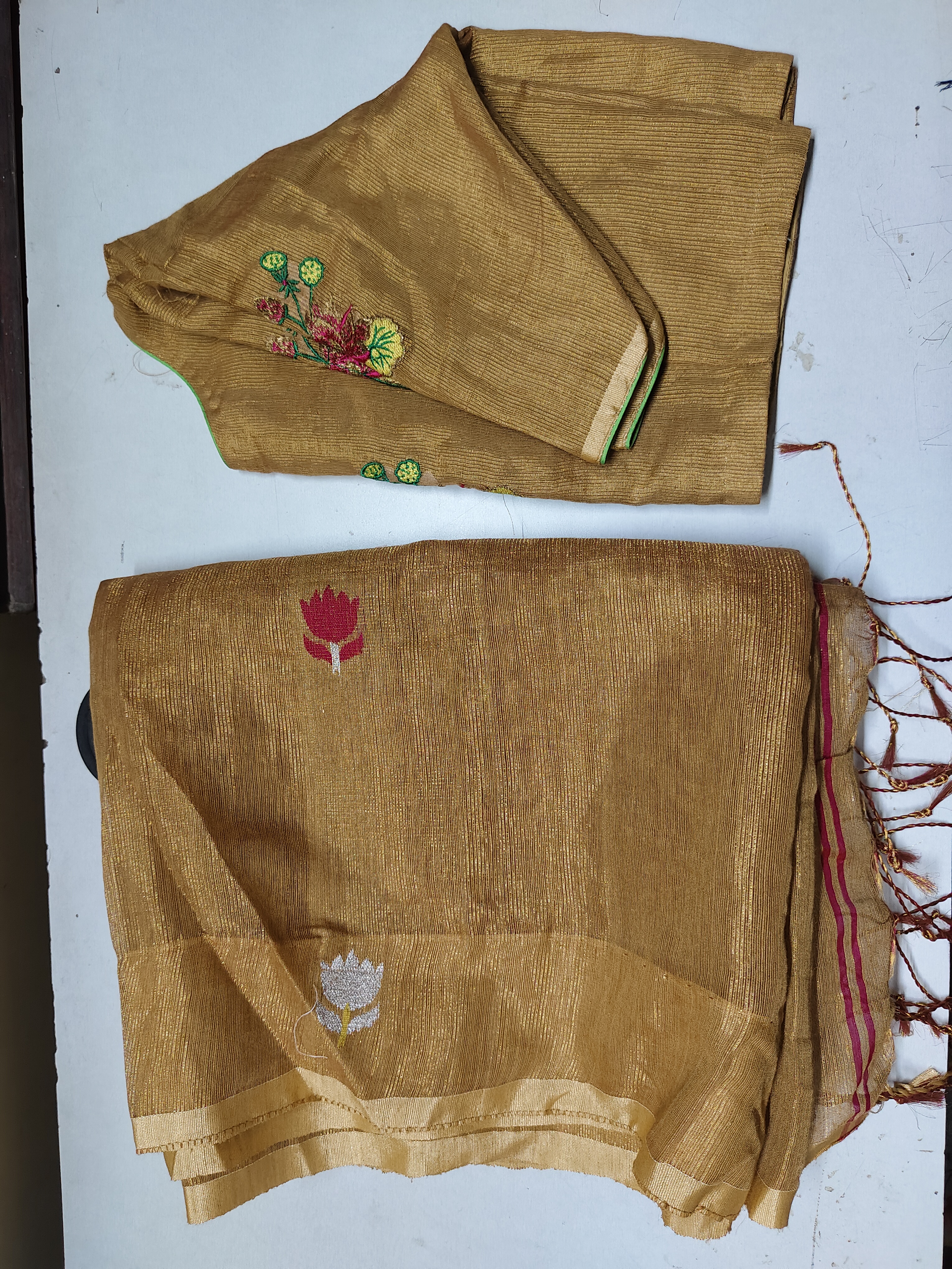pure tissue jamdani Saree